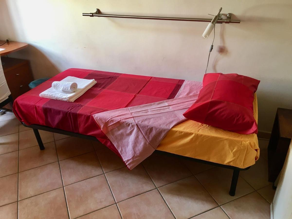 Casa Delfino - Appartamento Centro Storico A Due Passi Dalla Spiaggia & Mare, Porto & Ferrovia 奇维塔韦基亚 外观 照片
