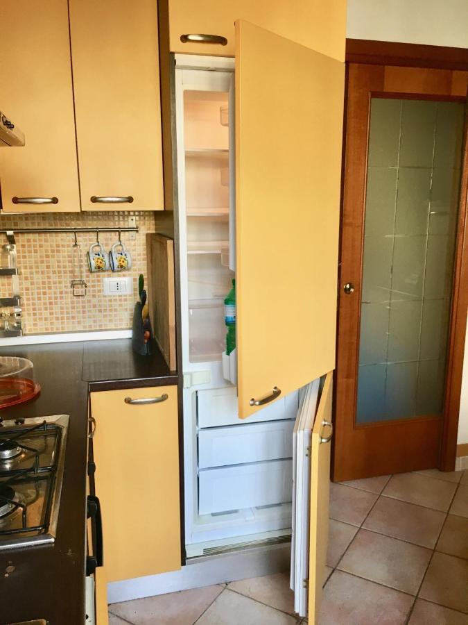 Casa Delfino - Appartamento Centro Storico A Due Passi Dalla Spiaggia & Mare, Porto & Ferrovia 奇维塔韦基亚 外观 照片