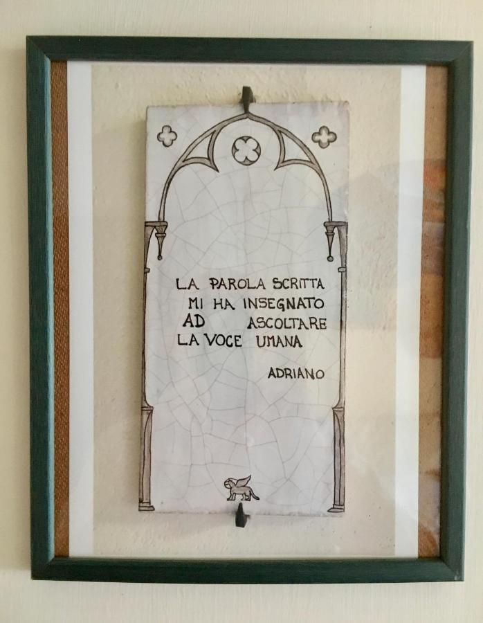Casa Delfino - Appartamento Centro Storico A Due Passi Dalla Spiaggia & Mare, Porto & Ferrovia 奇维塔韦基亚 外观 照片
